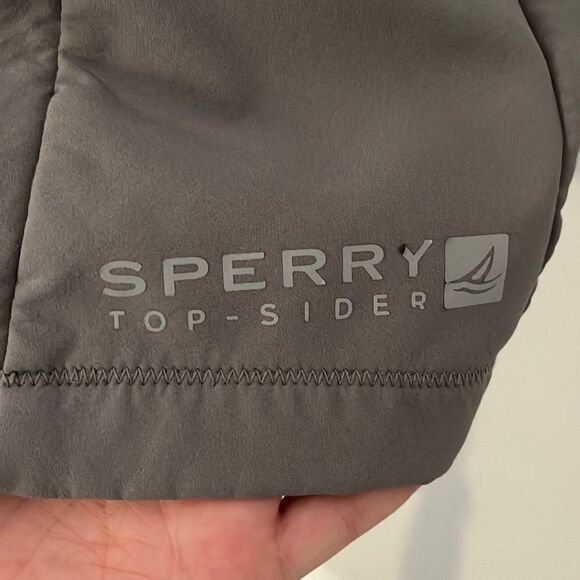 Mens Sperry Top Sider Vest. STS35 Size Medium
Soft-Shell fleece line vest - Picture 2 of 10